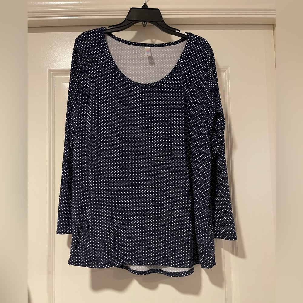 Lularoe Long Sleeve Top Polka Dot XL